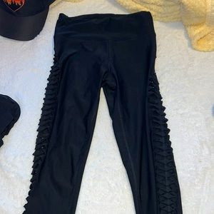 Athletic leggings XS with leg side cut outs and they are ankle length.